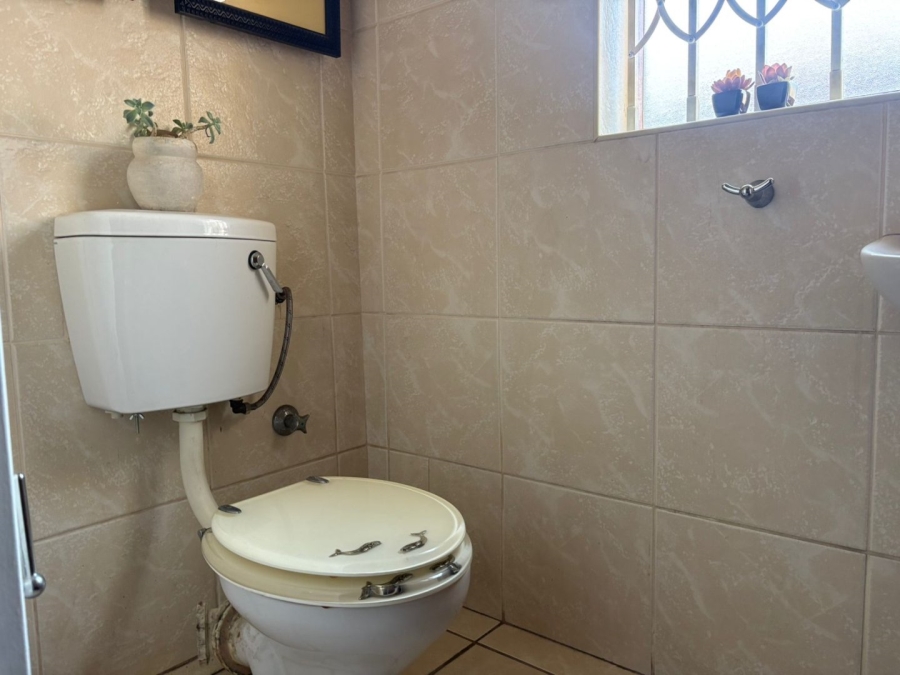 3 Bedroom Property for Sale in Table View Western Cape